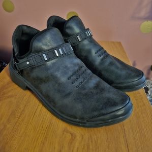 Bzees Black Ankle Boots